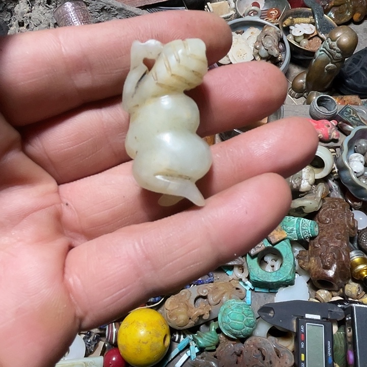 十***子和田玉（糖玉）未镶嵌颈饰