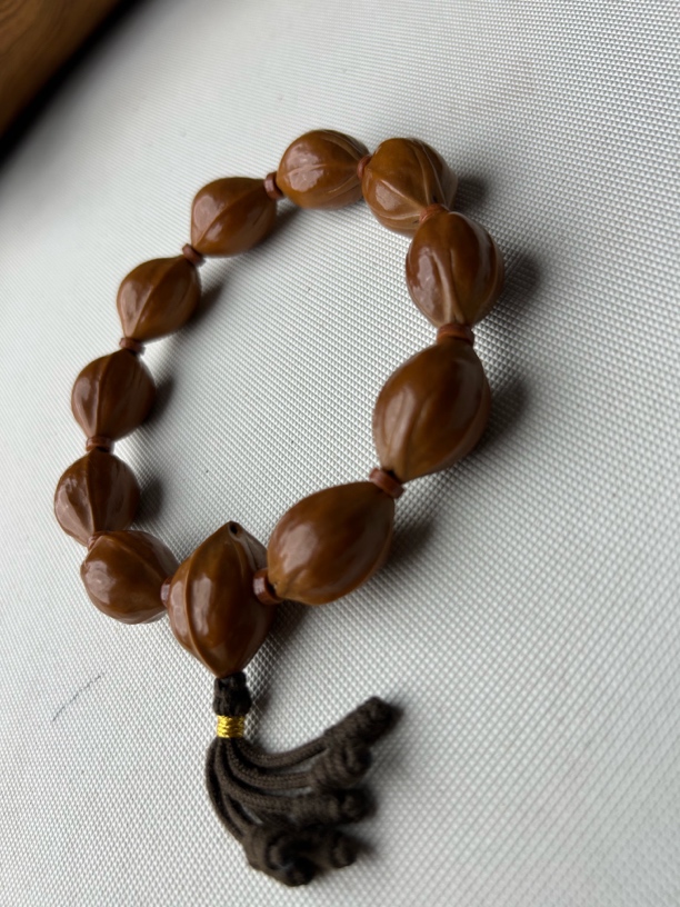 南乔梅林铁核17×24鲨鱼背橄榄核素串