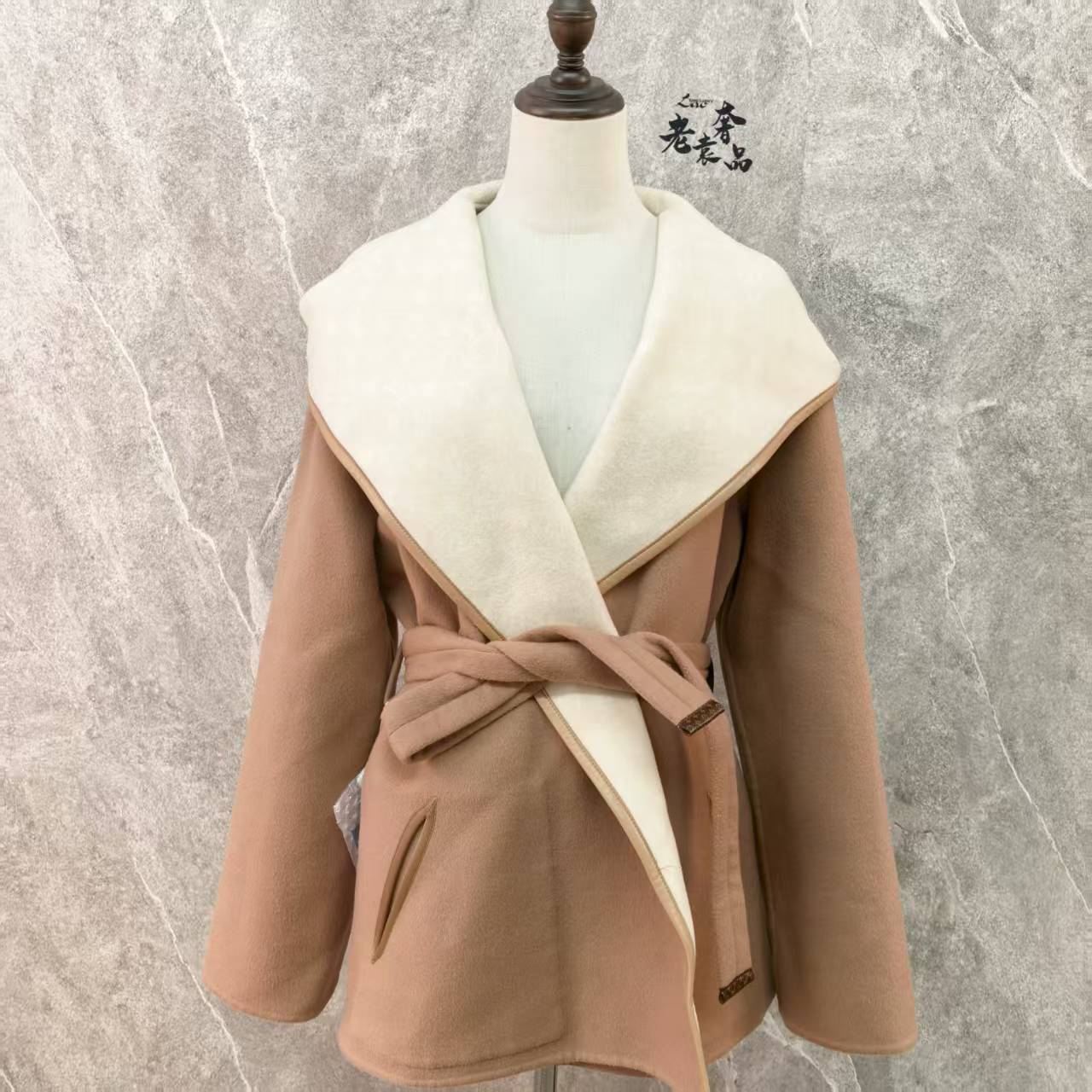 99新 LouisVuitton/路易威登 海囤K/LV/上衣/40码/uu33385