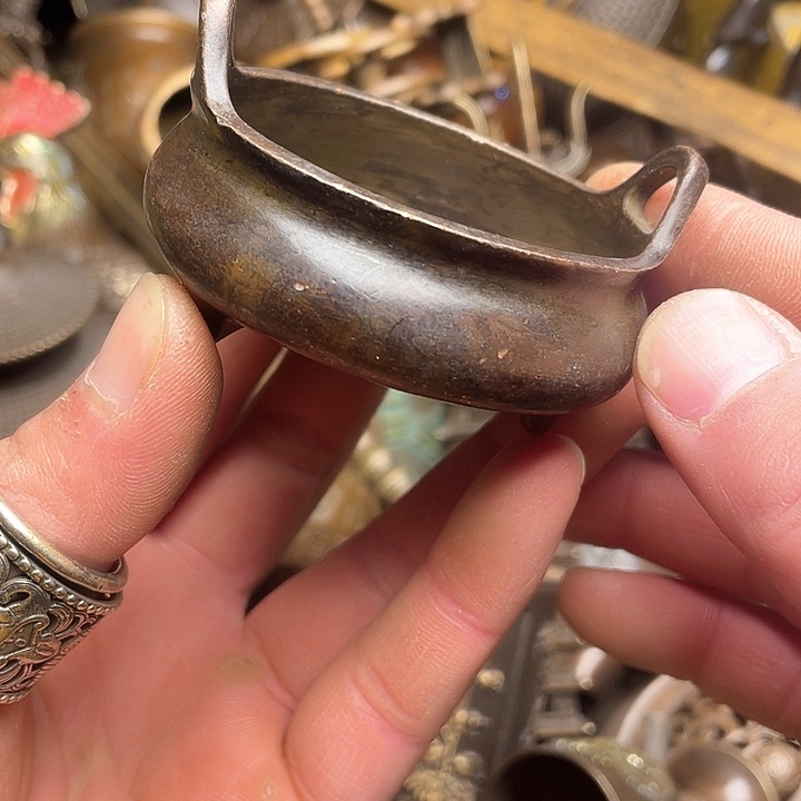 诚信经营铜器摆件