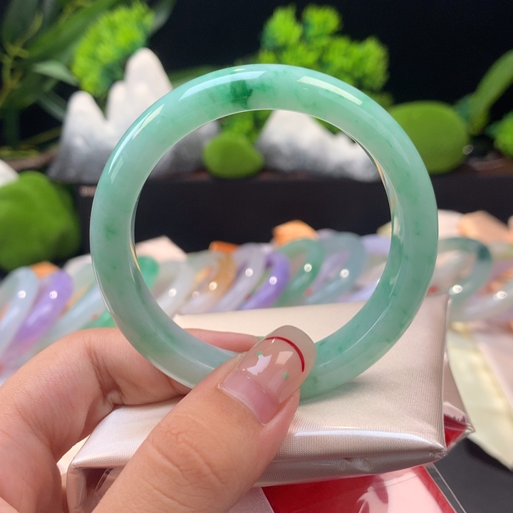 未镶嵌手镯翡翠正圈1