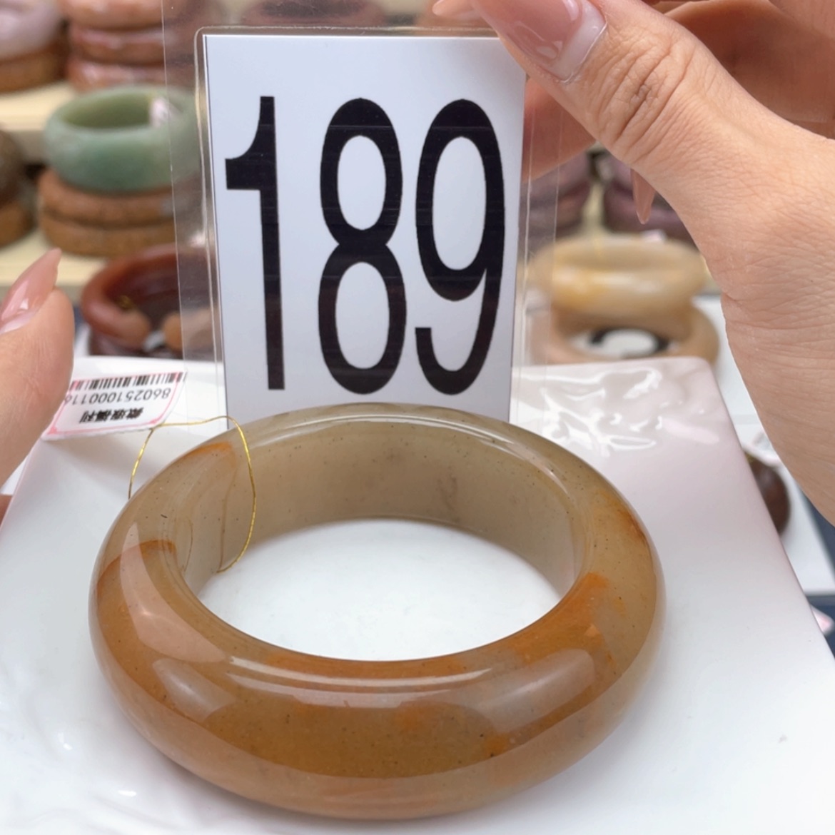 【闪购商品】石英质玉手镯未镶嵌