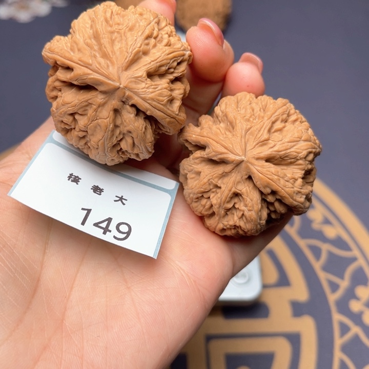 文玩核桃把件44大粗筋 149
