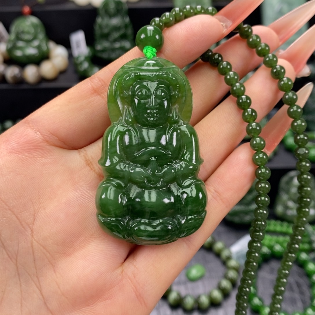 和田玉（碧玉）未镶嵌珠宝奇石