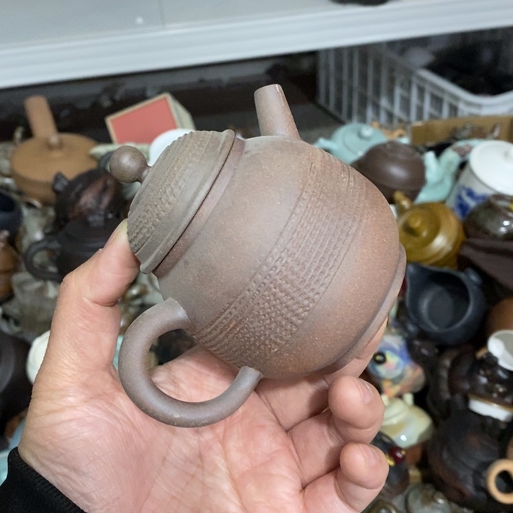 陶瓷艺术品及陶瓷壶