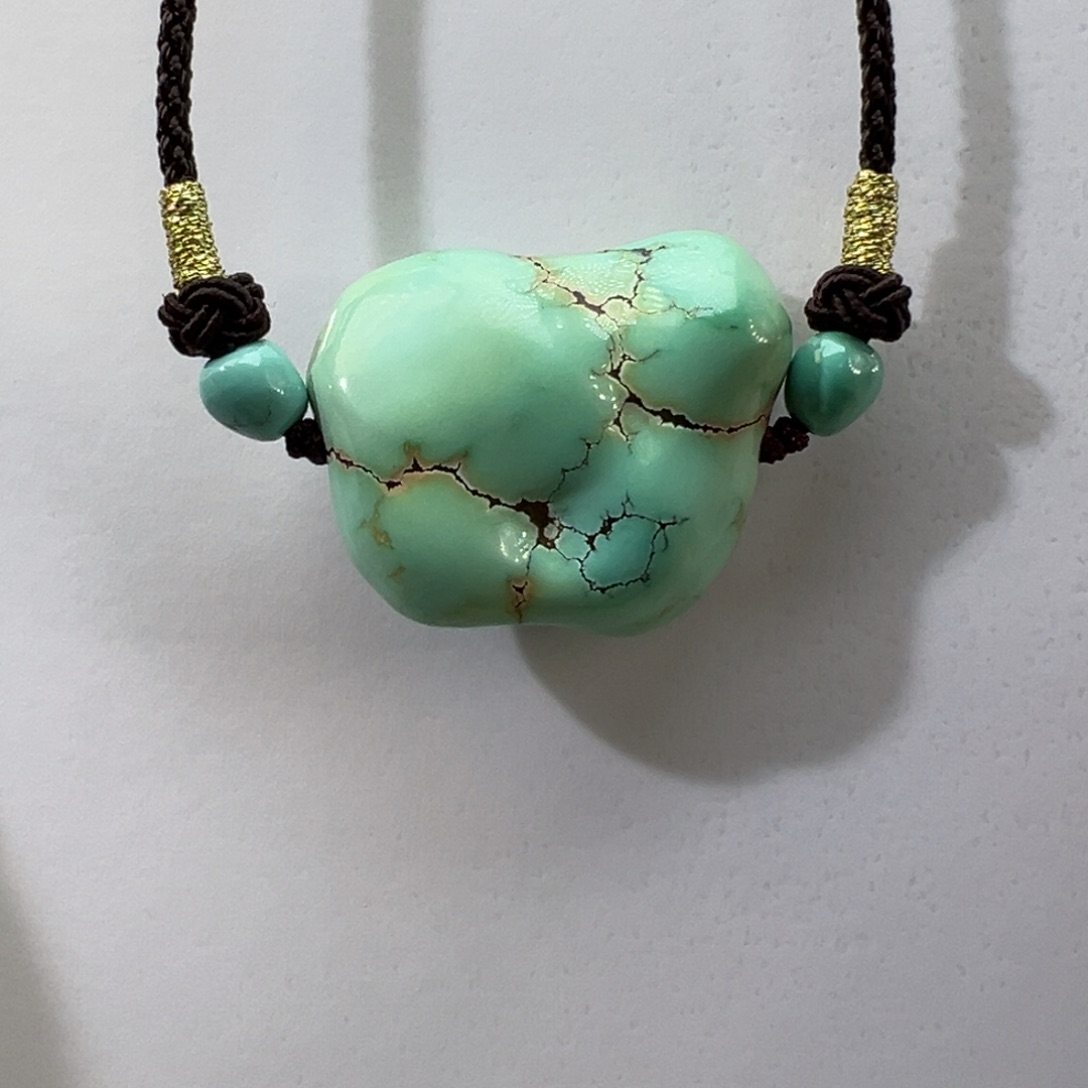 绿松石未镶嵌挂件