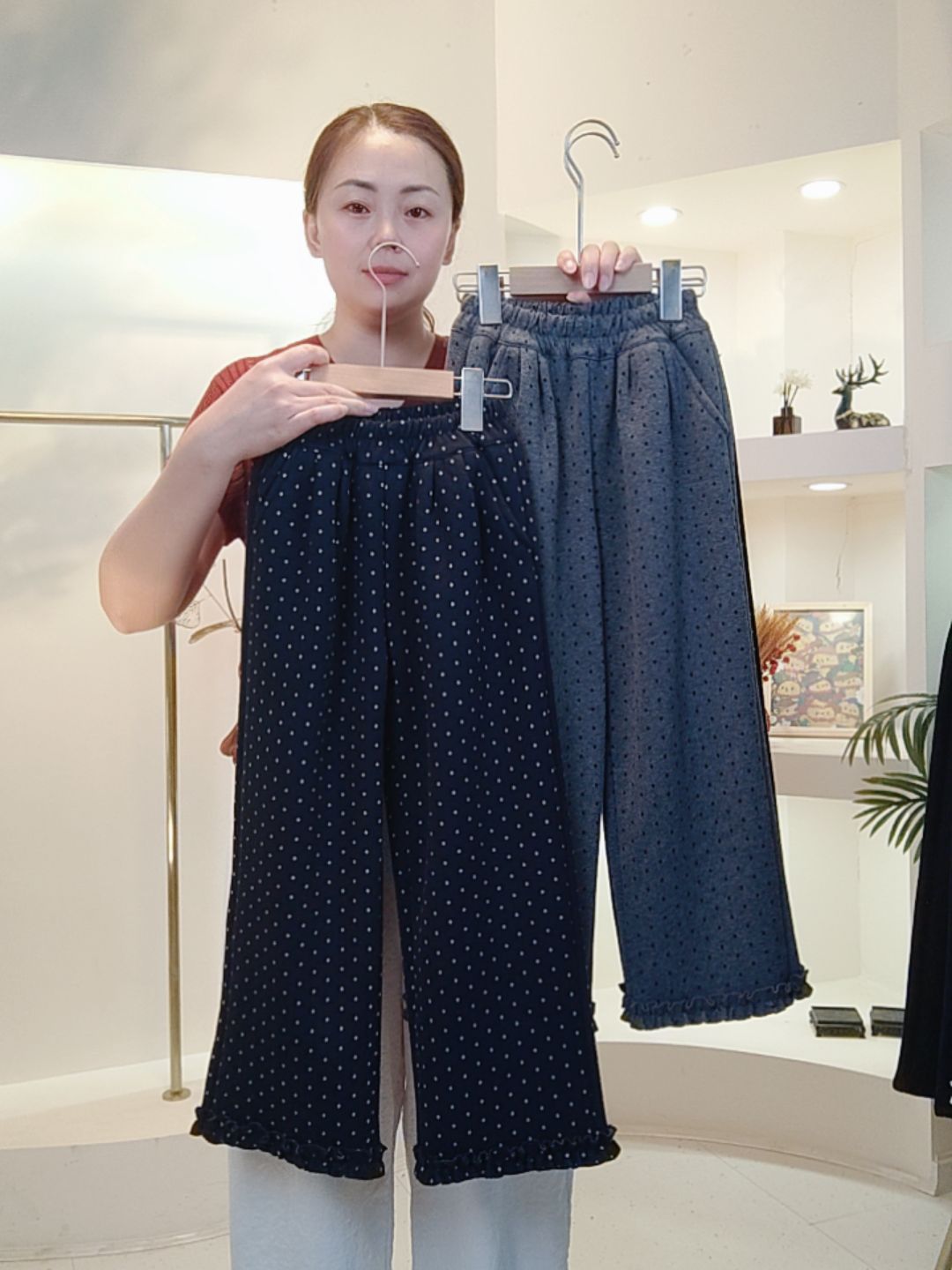 冬款女童加绒外穿时尚休闲本色花边波点直筒裤