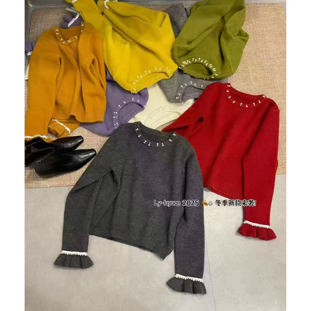 圆领钉珠打底衫女2025新款冬洋气小个子宽松针织加厚毛衣162