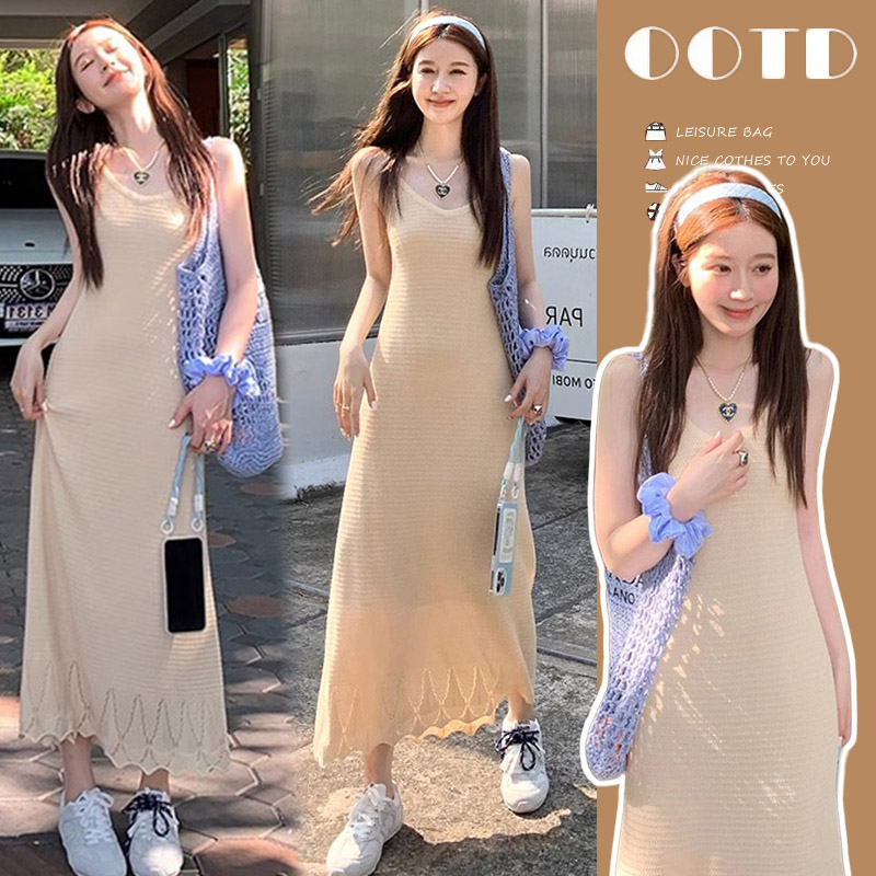 【小富婆孕装】2025孕妇新款针织夏季背心长裙V领针织防晒小衫套装