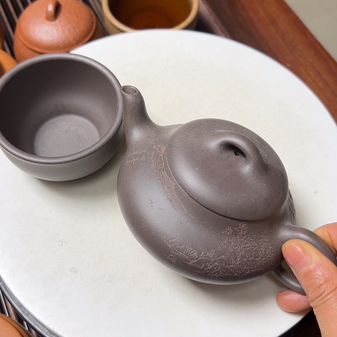 紫泥茶壶紫砂壶等传统