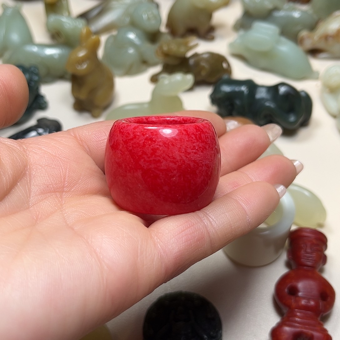 白玉菩提吊坠白玉菩提吊坠