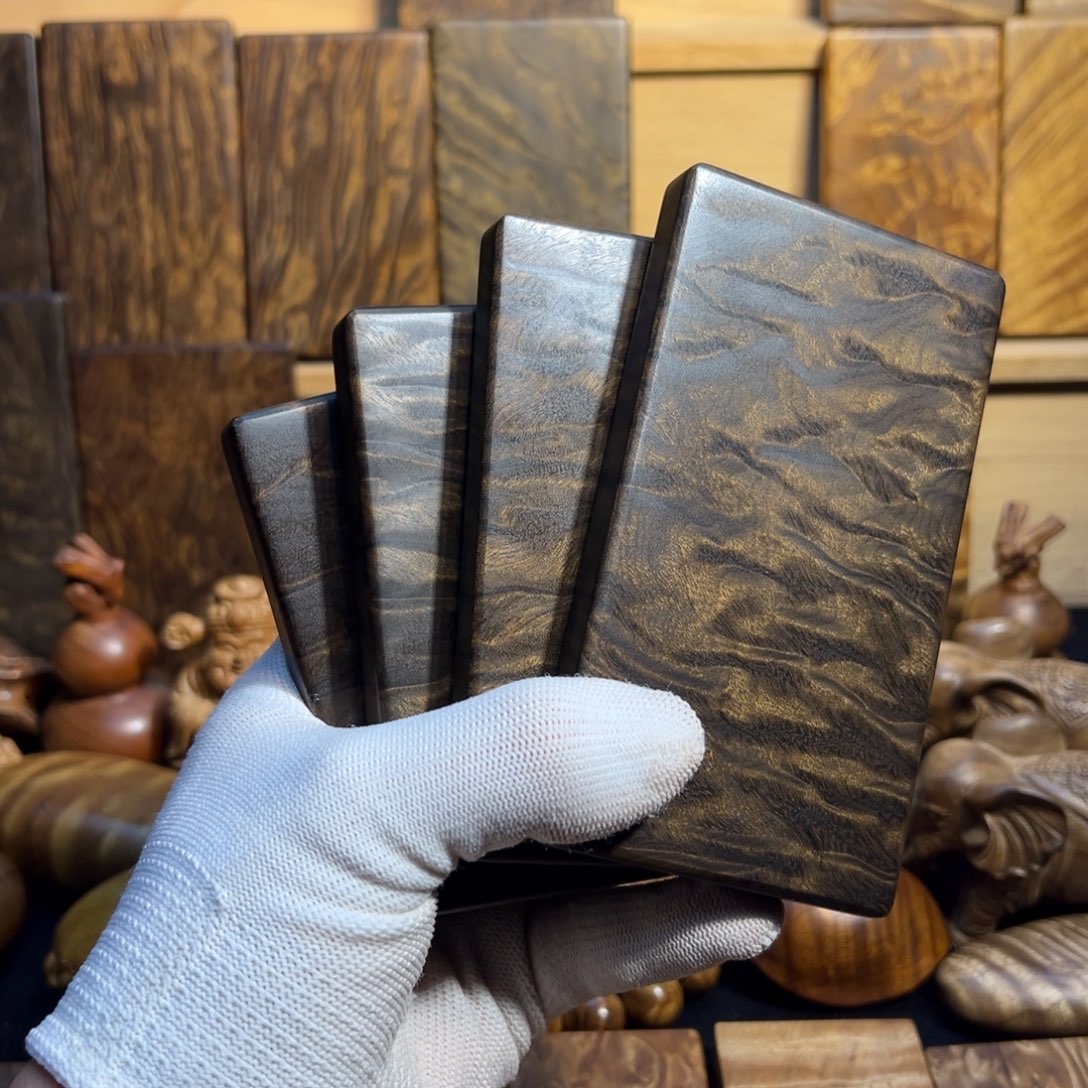 金丝楠阴沉木牌子