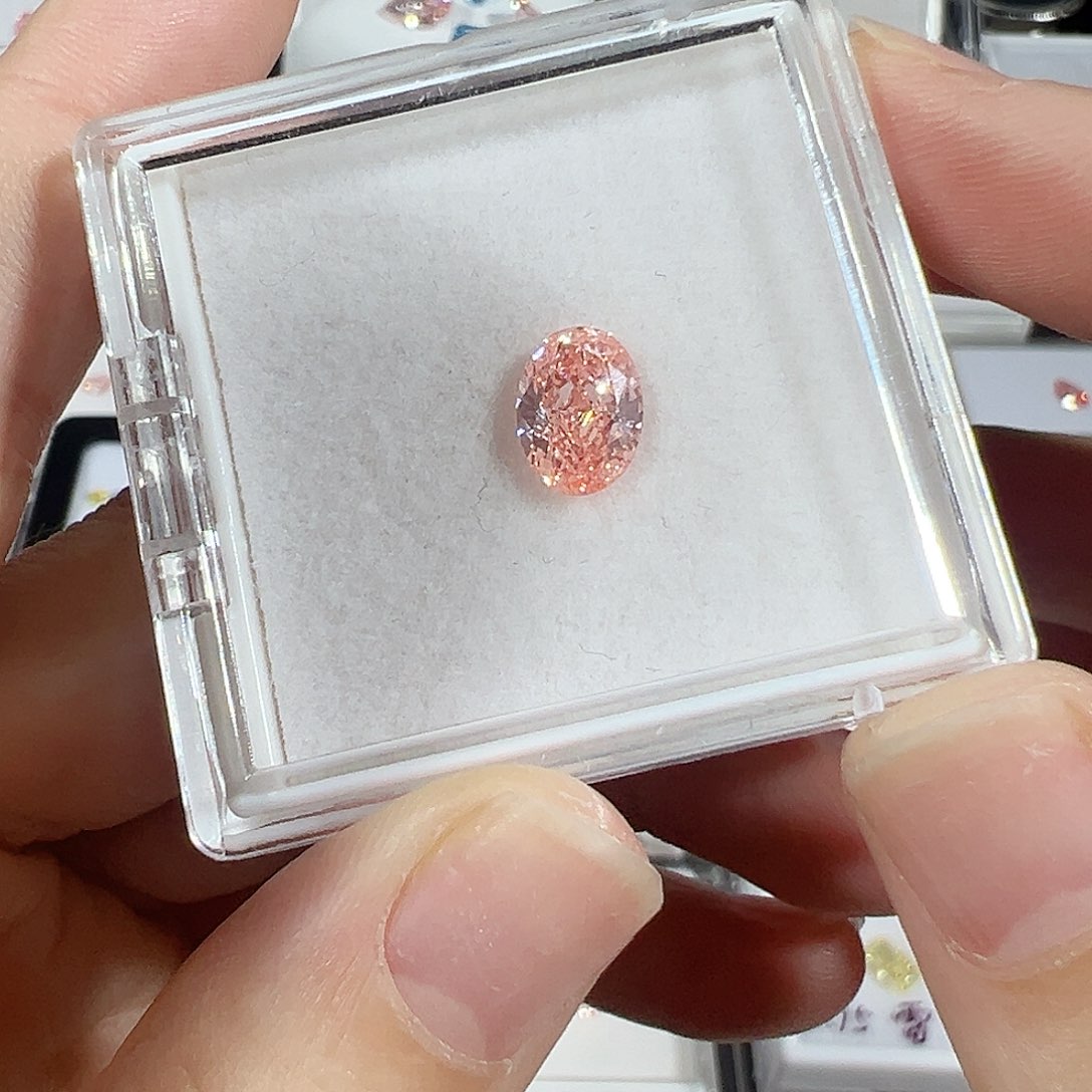 合成钻石裸石1.96ct橘粉色椭圆培育钻石
