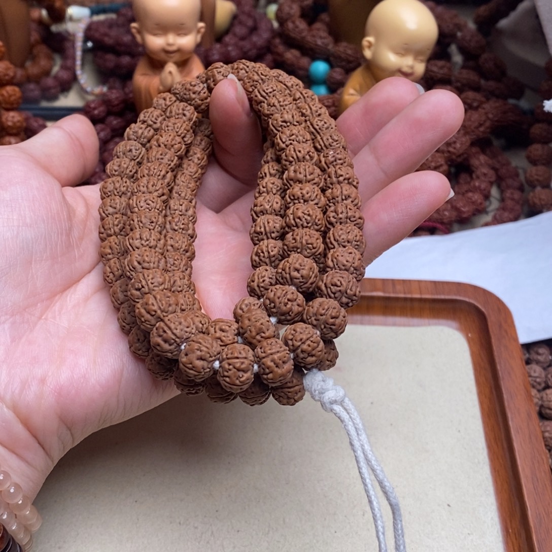 旭***晨金刚菩提吊坠纯血老树王108卡10