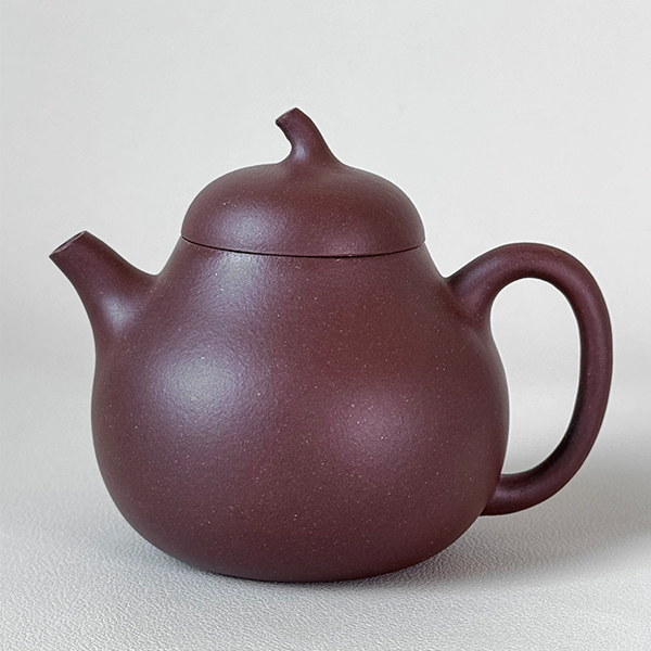 宜兴原矿紫砂手工茶壶（小茄瓜）