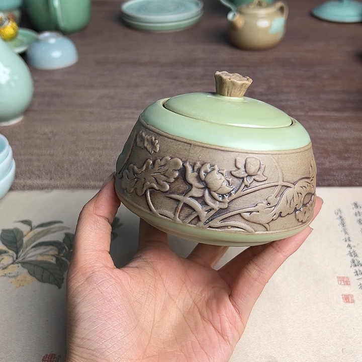 龙泉云间青瓷小米茶器