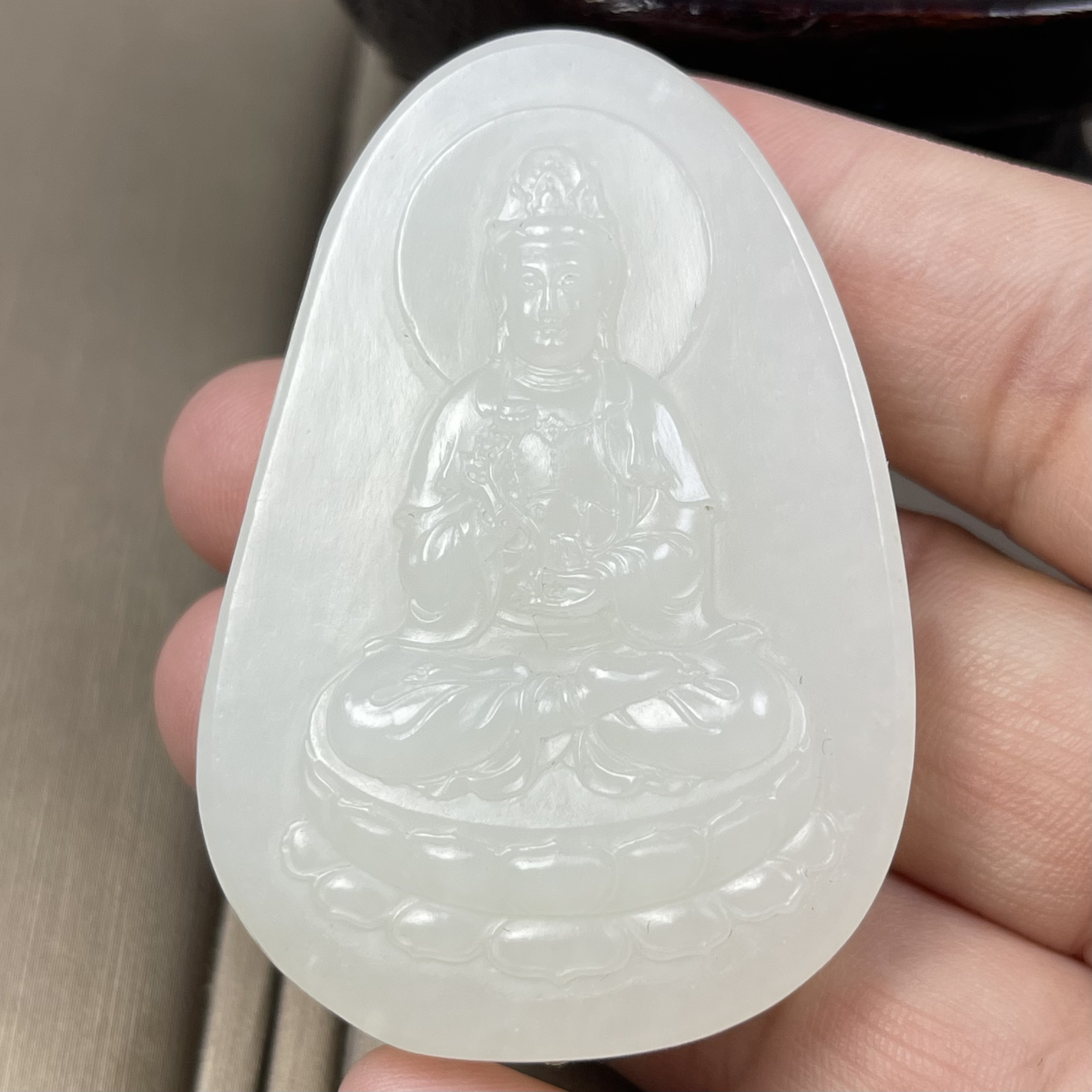 天然和田玉观音吊坠挂件一物一证精品油润籽新疆料白色