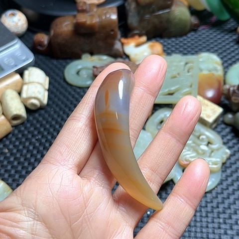 白玉菩提吊坠摆件