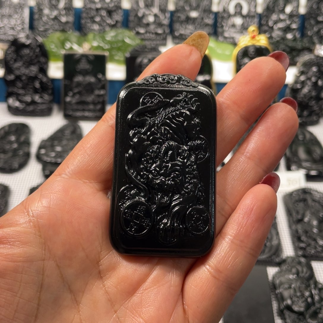 蛇纹石玉未镶嵌吊坠胖*宝