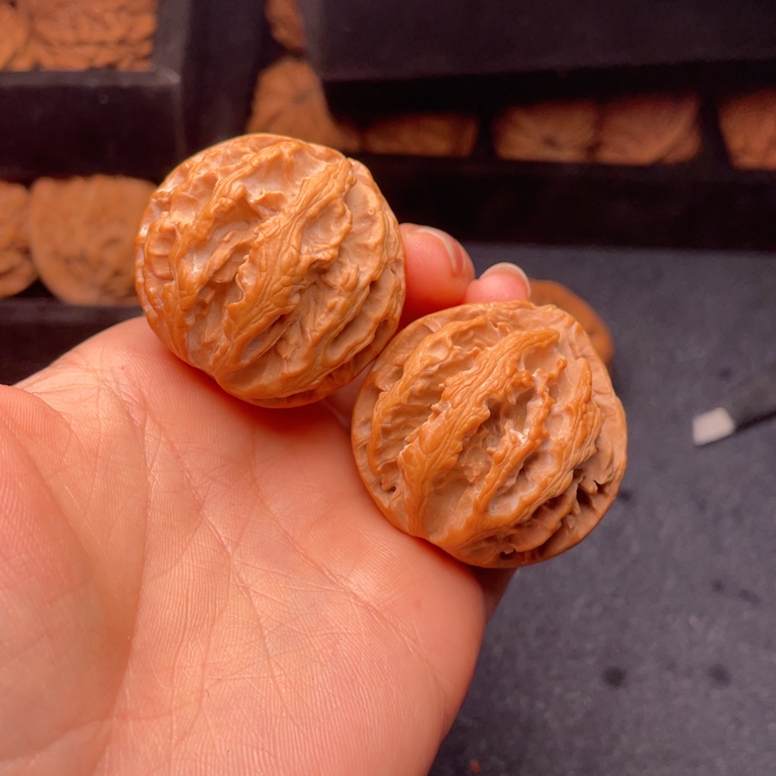 文玩核桃吊坠秦岭核桃22