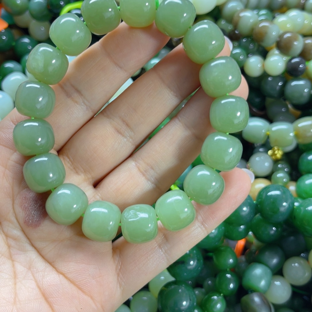 手链未镶嵌和田玉