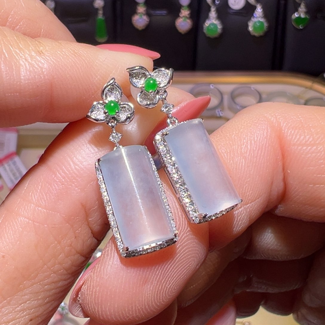 翡翠颈饰18K金镶嵌耳环