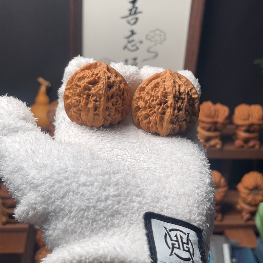 文玩核桃吊坠43mm全品蓟县元宝