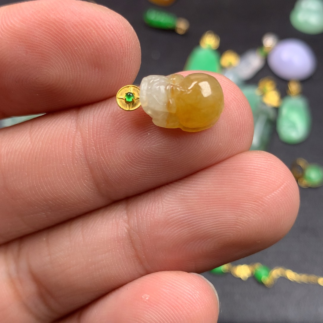 【闪购商品】颈饰18K金镶嵌翡翠翡翠