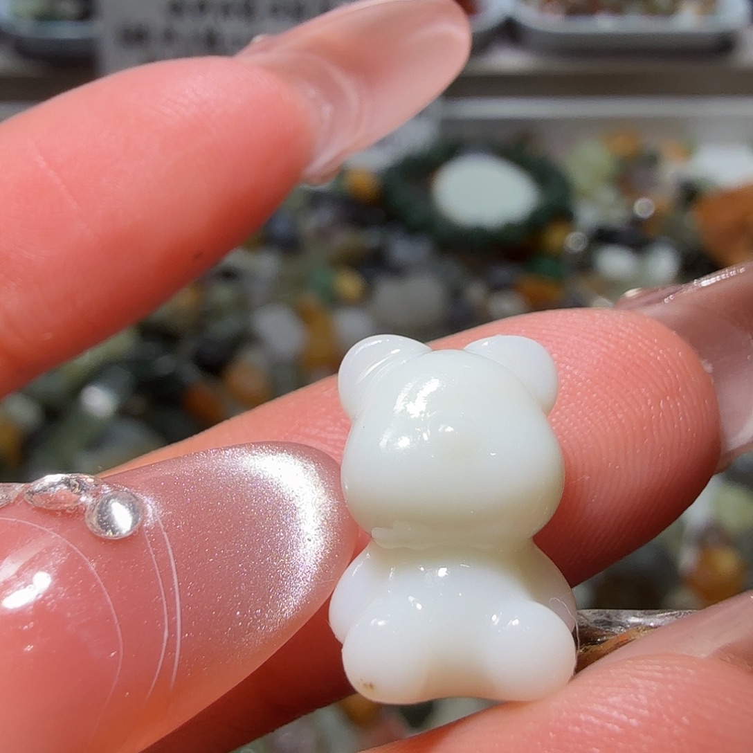 和田玉未镶嵌珠宝奇石