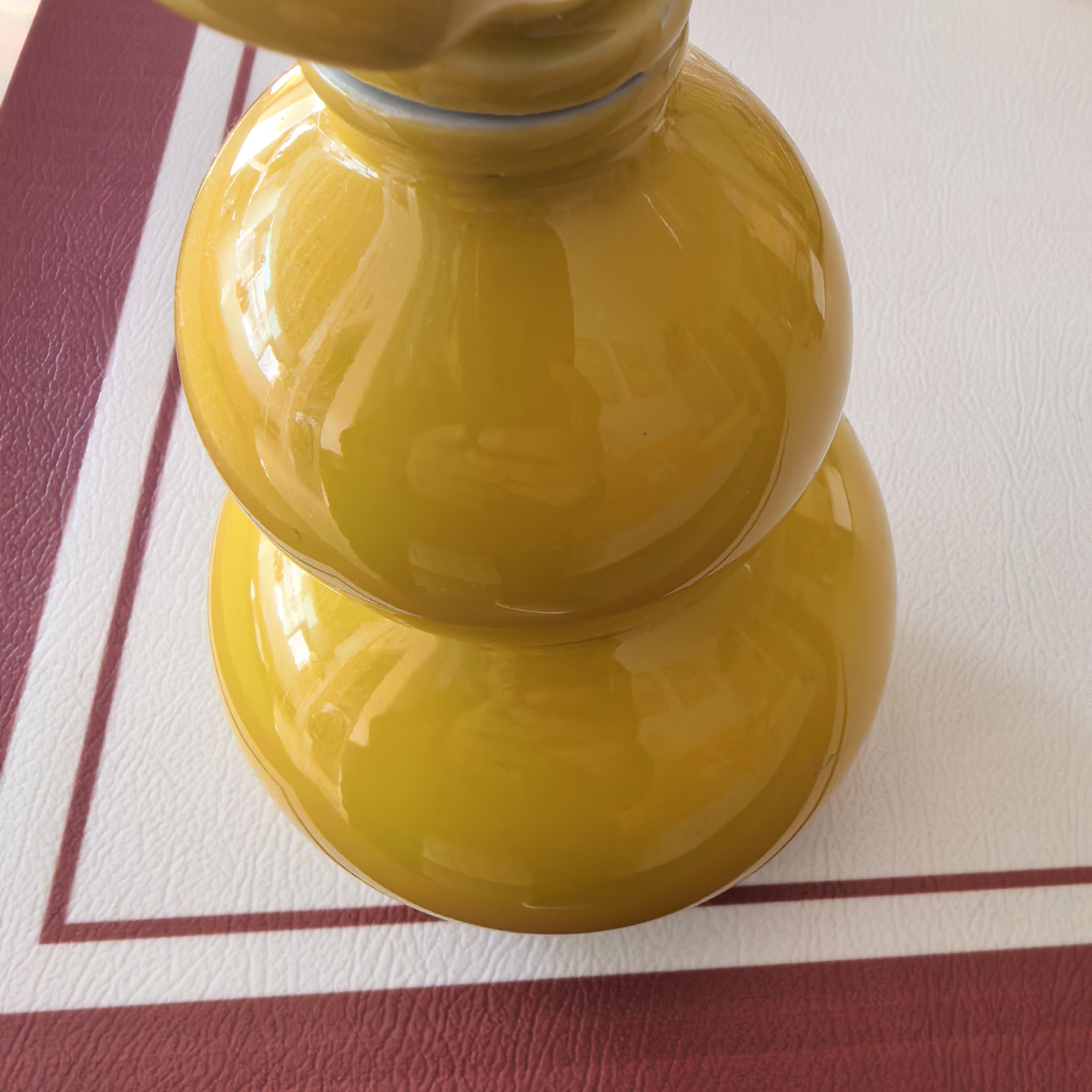 手工琉璃鸡油黄（中号）葫芦桌面摆件