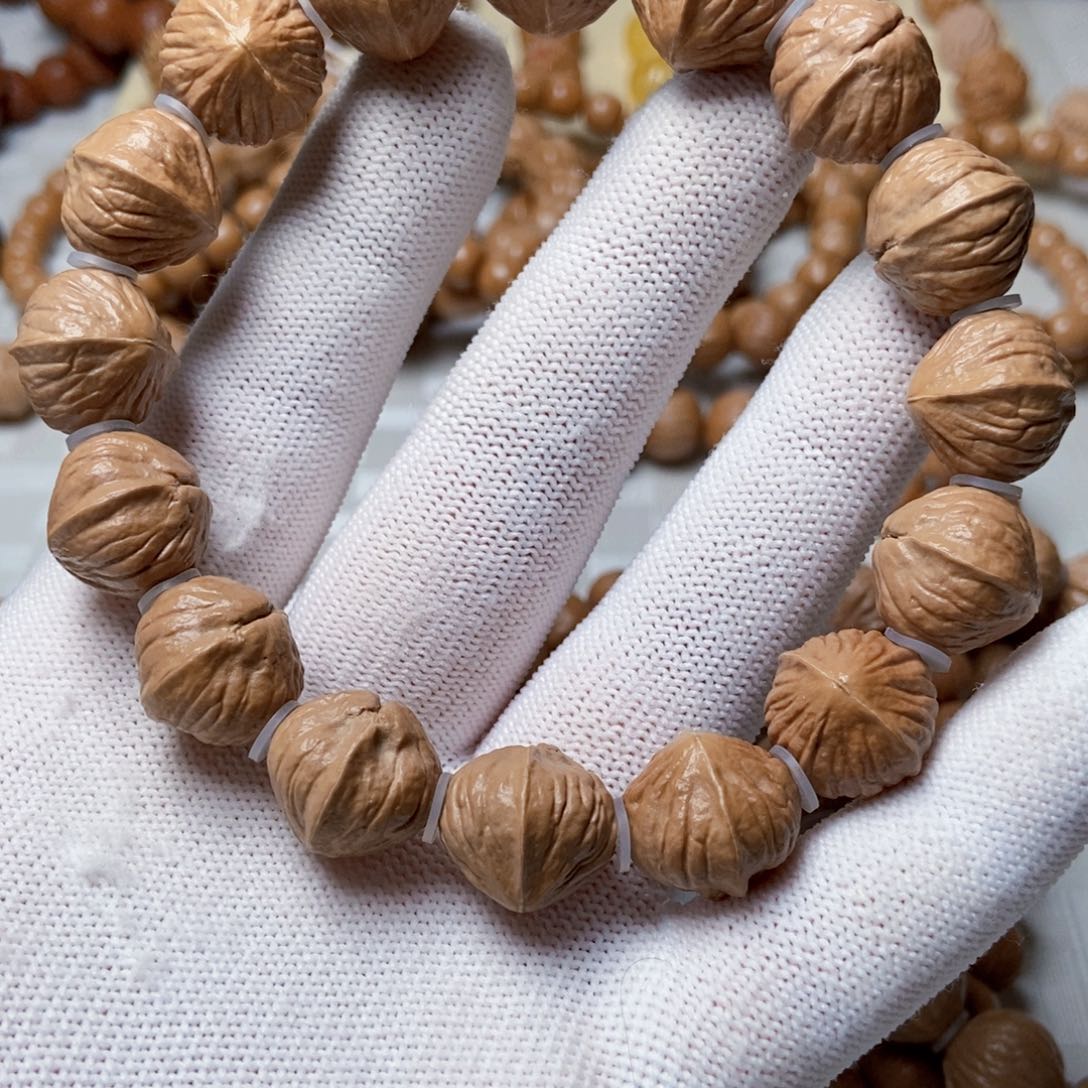 猴头核桃吊坠猴大灯笼