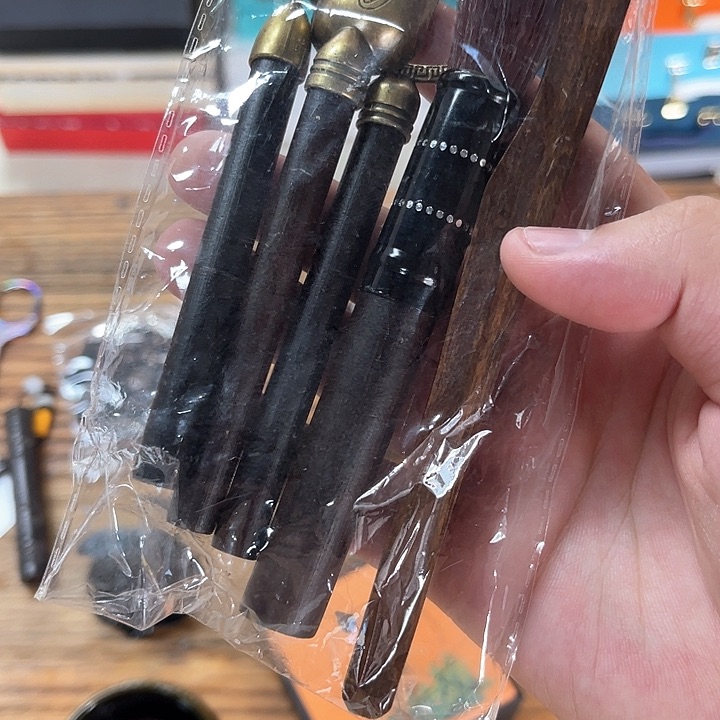 孤品茶具套装等。