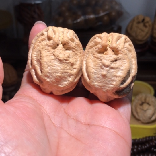 满***席吊坠橄榄核乾坤鬼脸