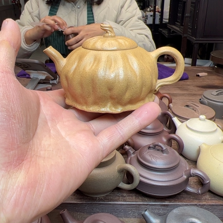 段泥茶壶黄金段泥半手精工制作莲盆170c c