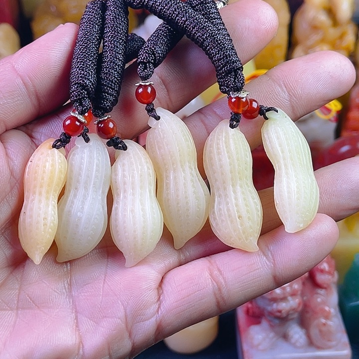 寿山石6个芙蓉花生挂件，花生、花生好事发生