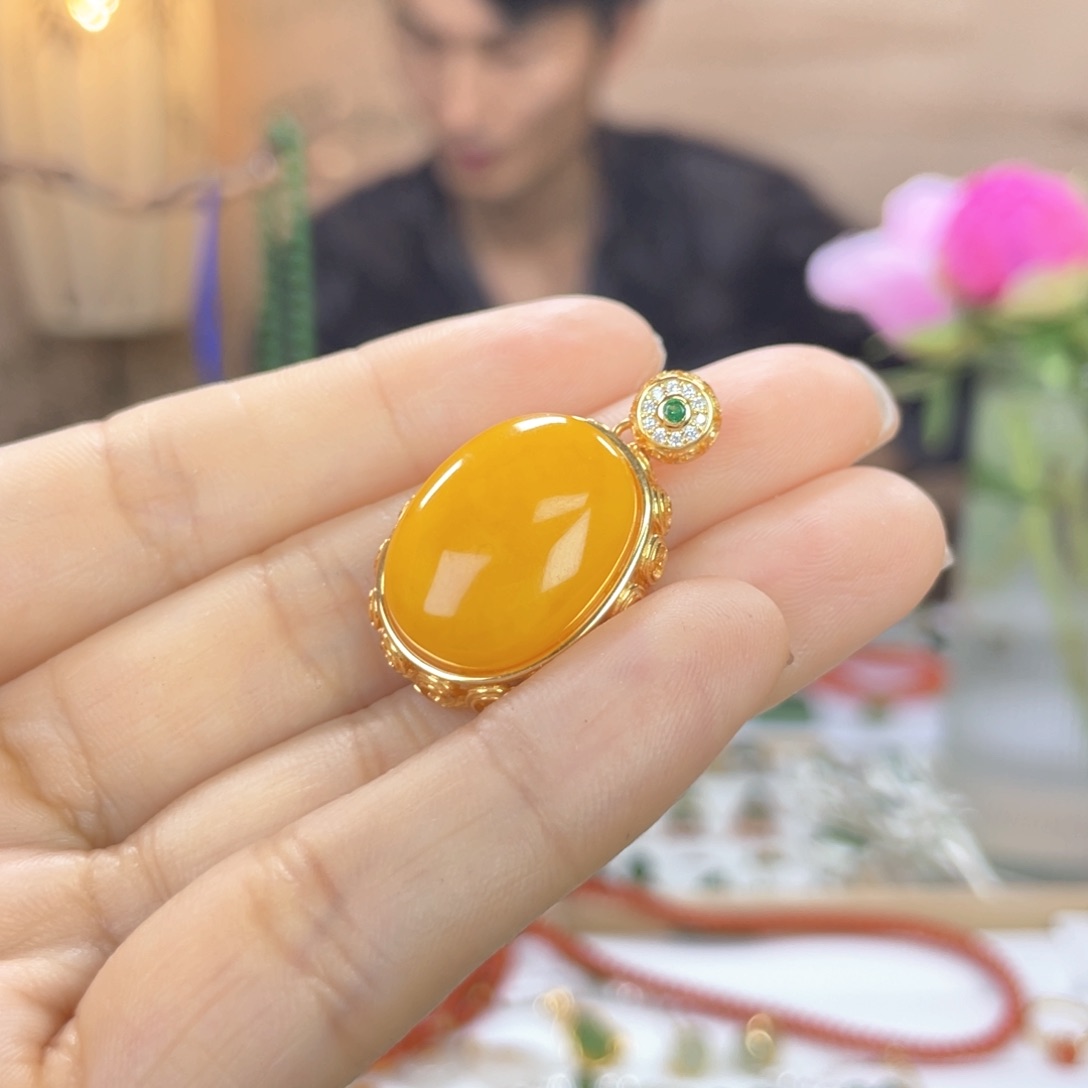 银S925镀金镶嵌颈饰蜜蜡