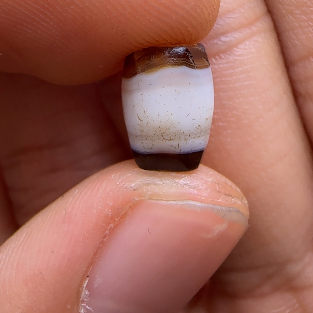 玛瑙/玉髓颈饰未镶嵌hjghhgjfhdfd