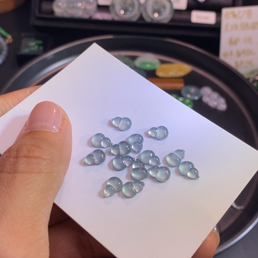 【闪购商品】翡翠挂件未镶嵌葫芦