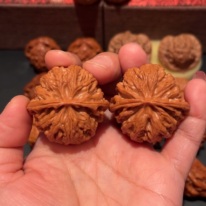 吊坠文玩核桃苹果园41