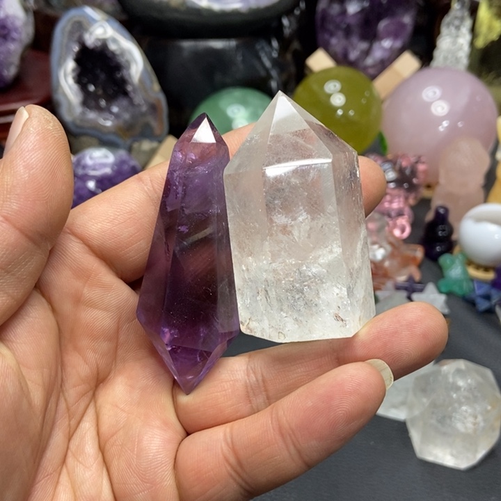 水晶摆件未镶嵌桃*?水晶柱子