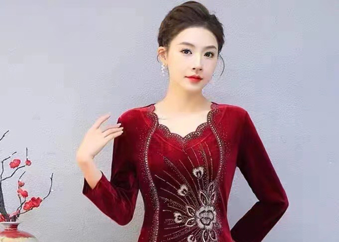 金丝旗袍显瘦加厚高贵修身蕾丝红色冬季中老年宴会气质中长裙