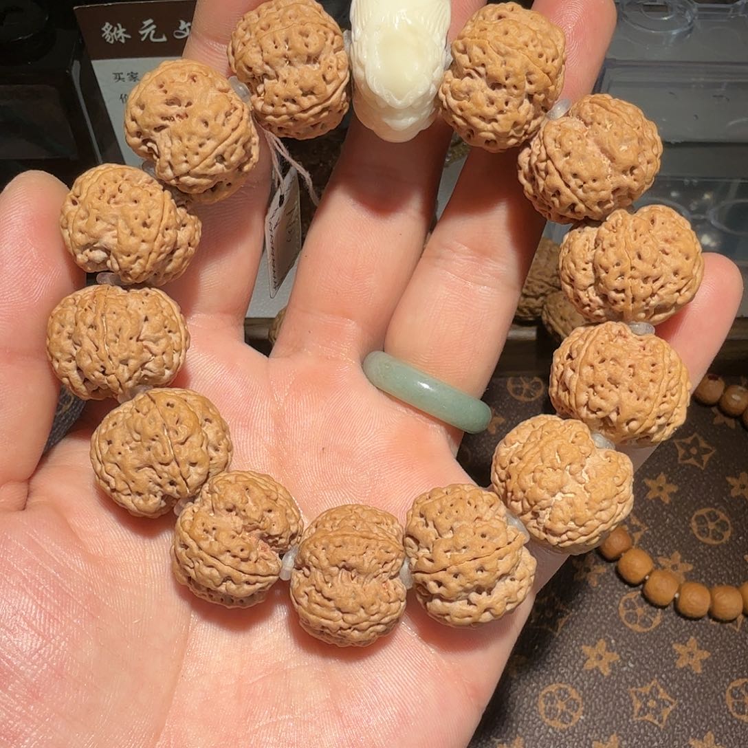 金刚菩提手串?**文尊梅花23尺