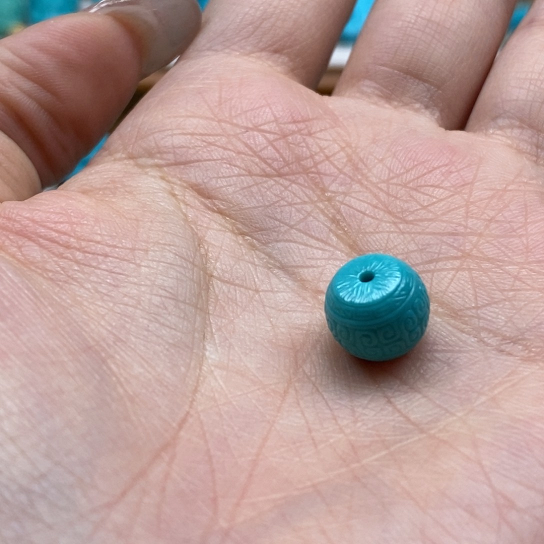 绿松石颈饰未镶嵌