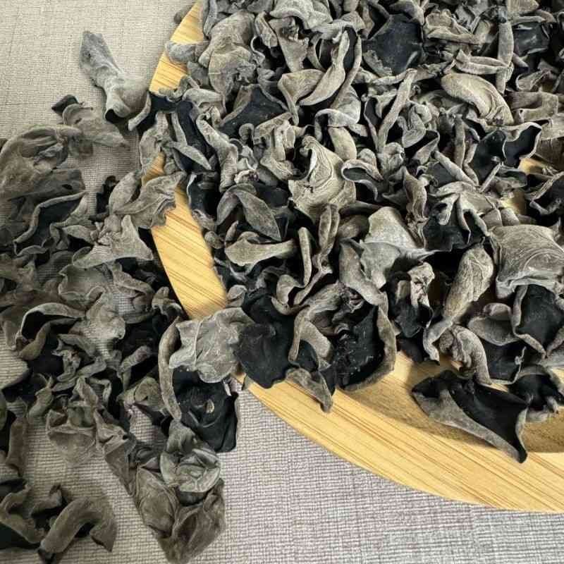 村民自晒 黑木耳