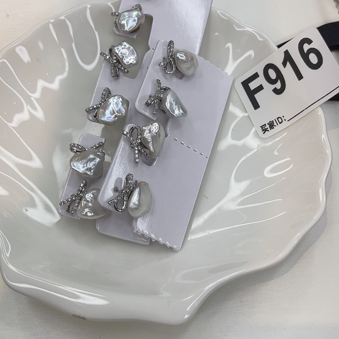 合金淡水珍珠耳饰