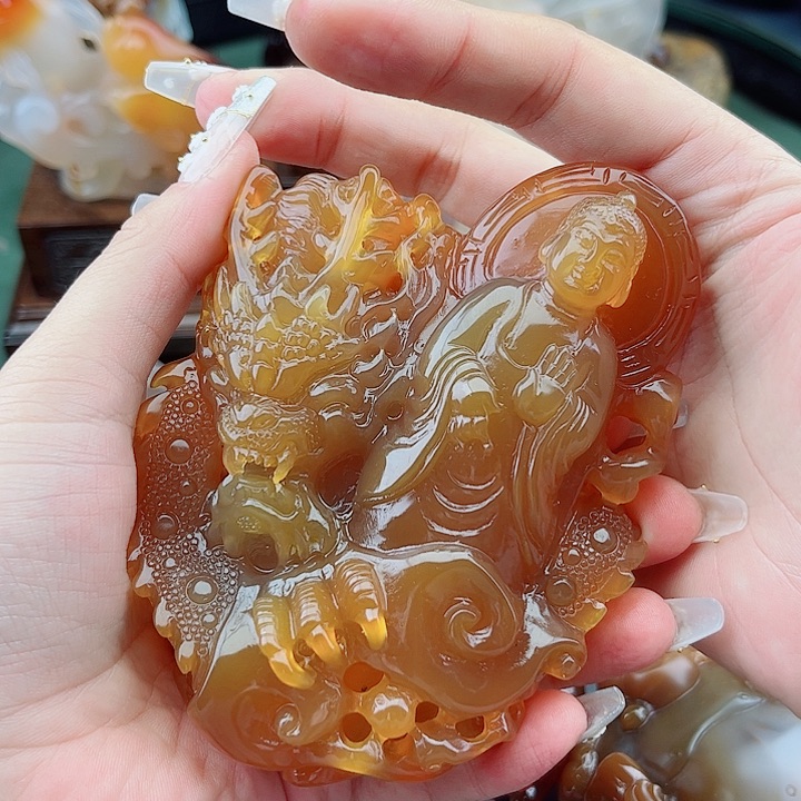 玛瑙吊坠未镶嵌东**鱼