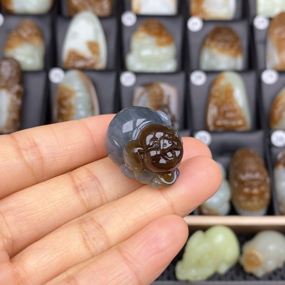 和田玉颈饰未镶嵌胡*