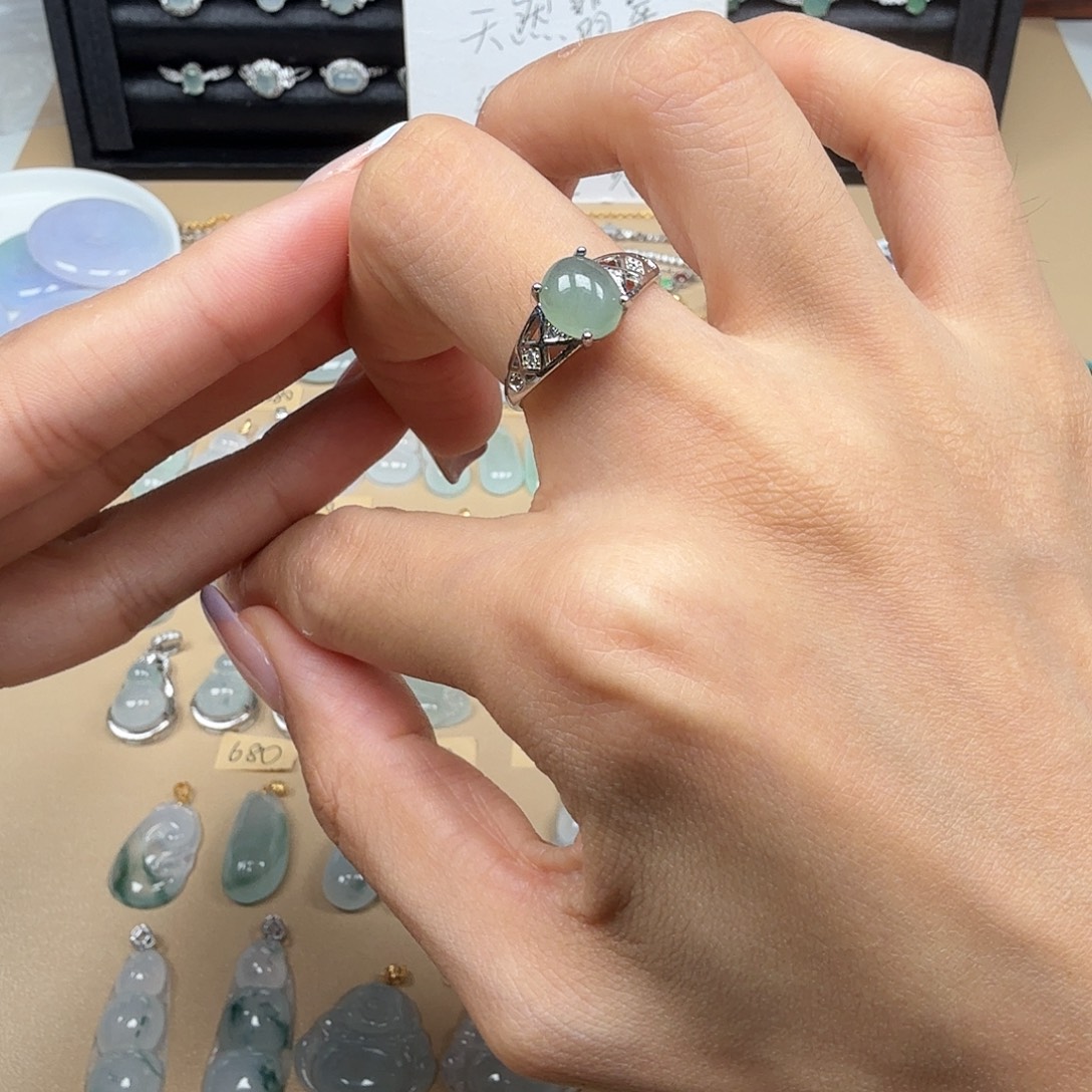 翡翠银S925镶嵌颈饰