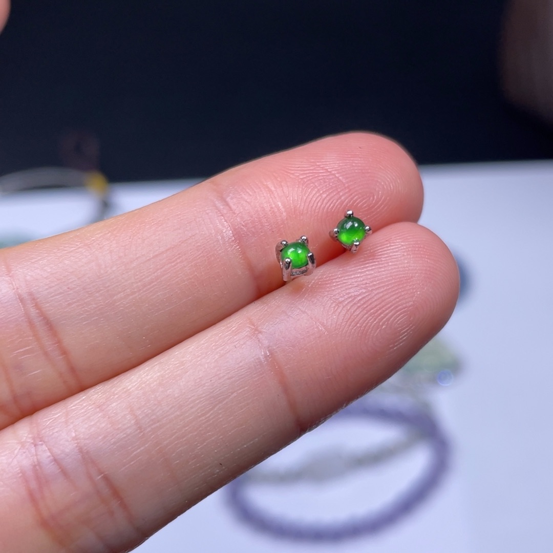 翡翠耳饰银S925镶嵌耳钉