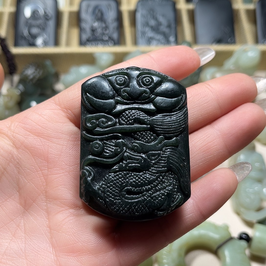 和田玉未镶嵌挂件